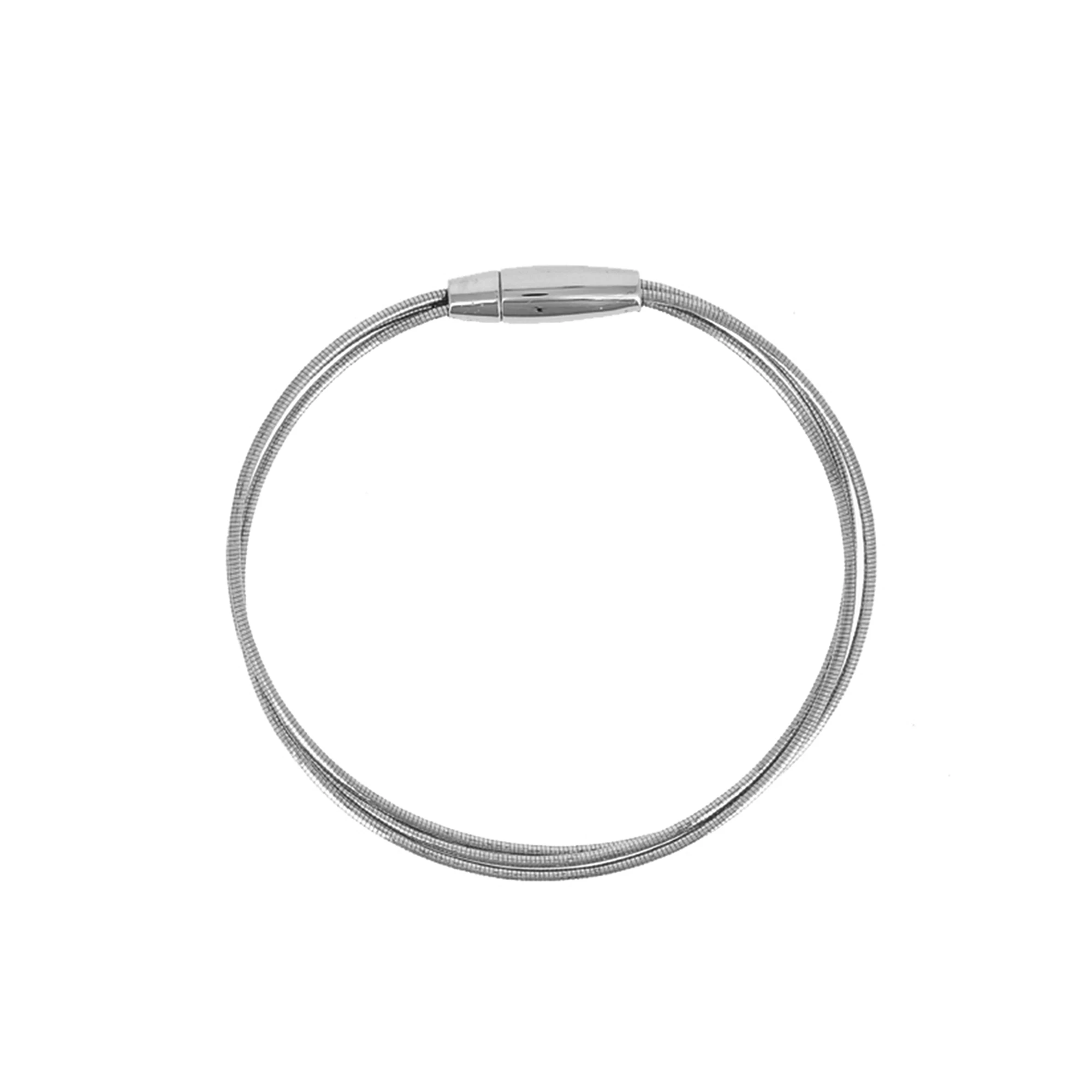 malalan-pesavento-dna-bracelet-WDNAB365