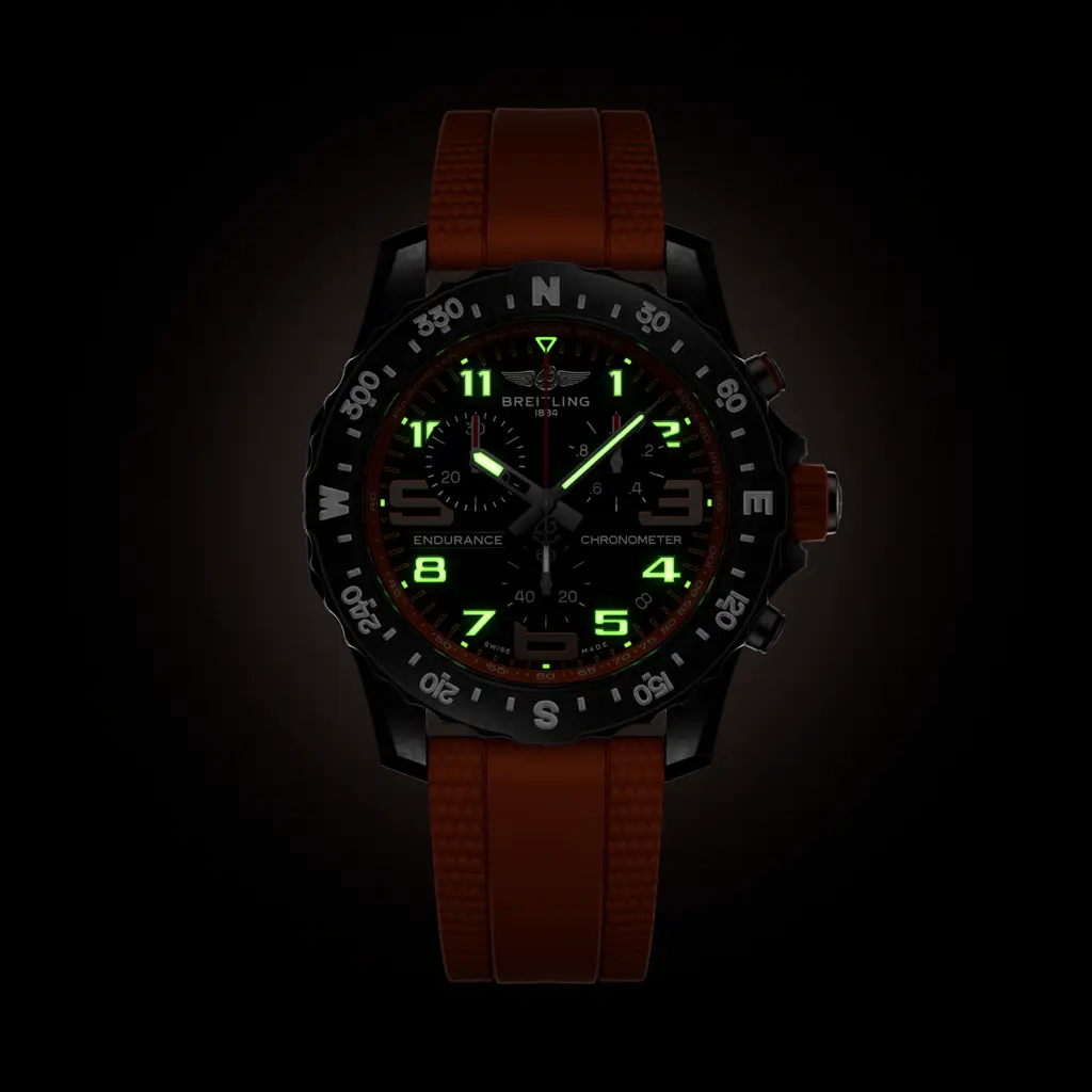 x82310a51b1s2-lumes_933469f3-breitling-malalan