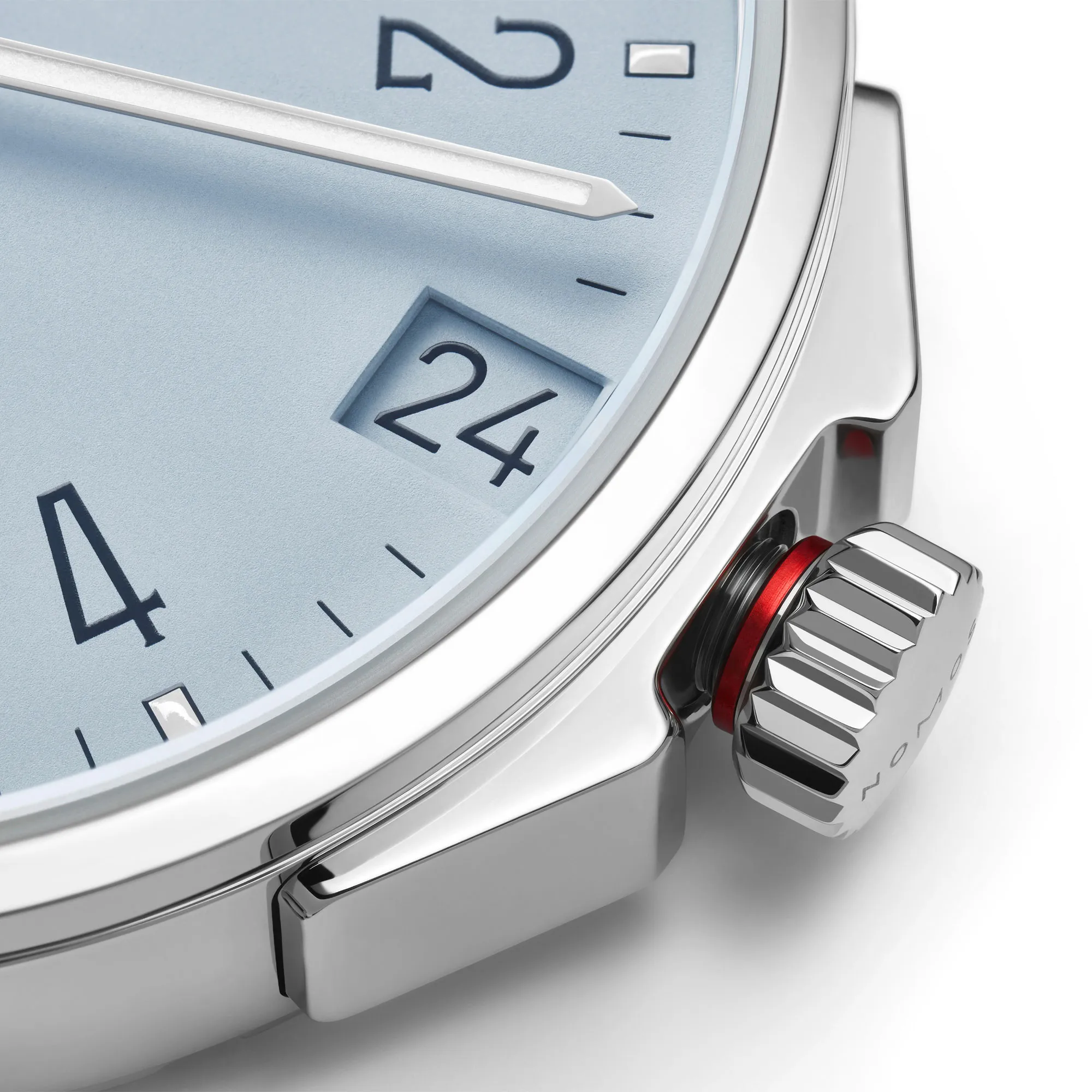 malalan-nomos-glashutte-ahoi-neomatik-38-date-sky-watch-526-IMG4