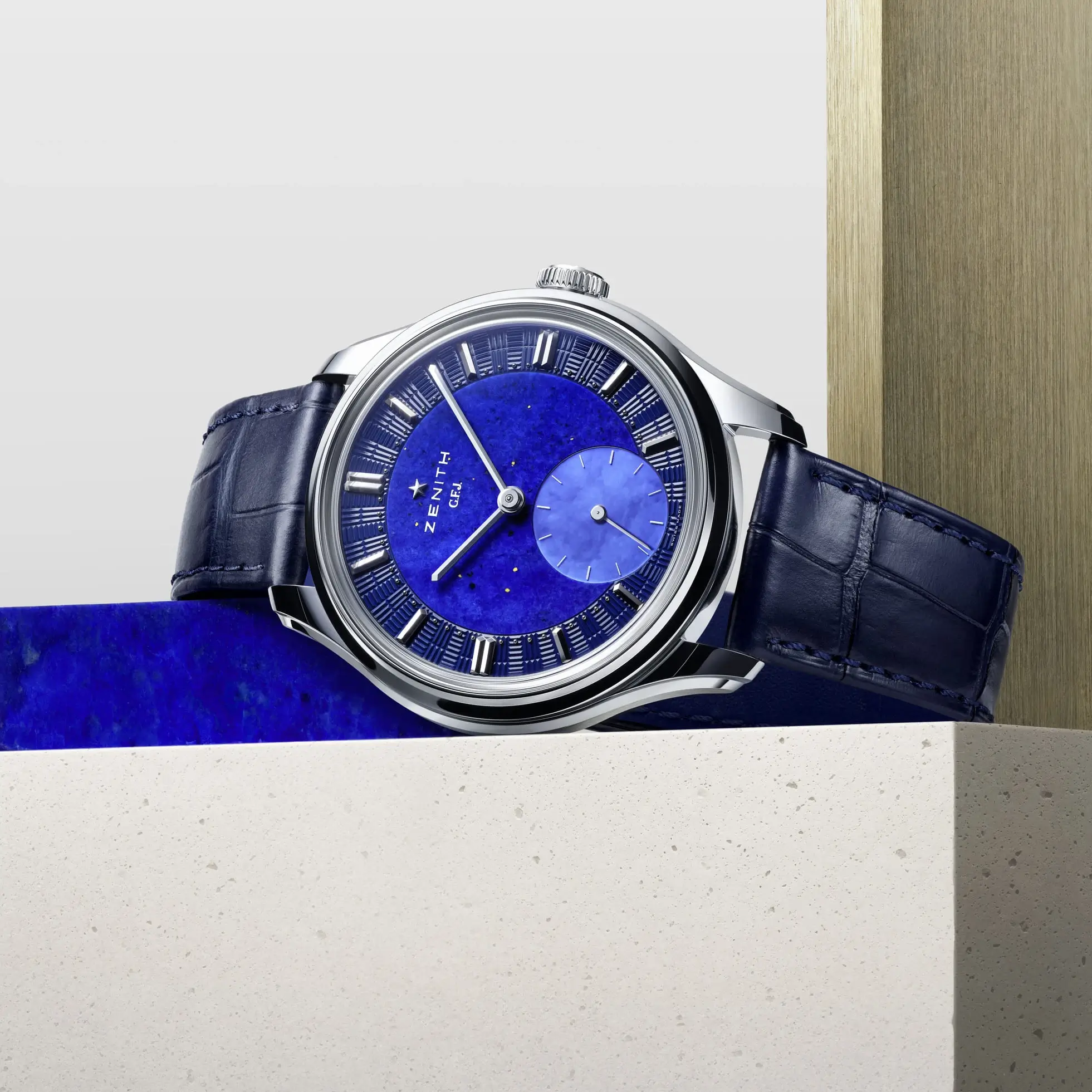 malalan-zenith-2-STILL-5_GFJ_40.1865.0135.51.C200_4x5