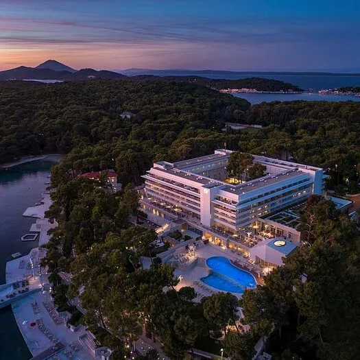 malalan-tudor-popup-bellevue