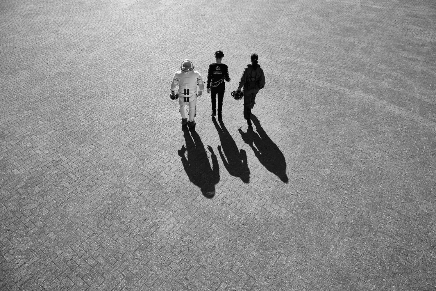 01_breitling-aviation-pioneers-squad_scott-kelly_luke-bannister-and-rocio-gonzalez-torres-from-left-to-right