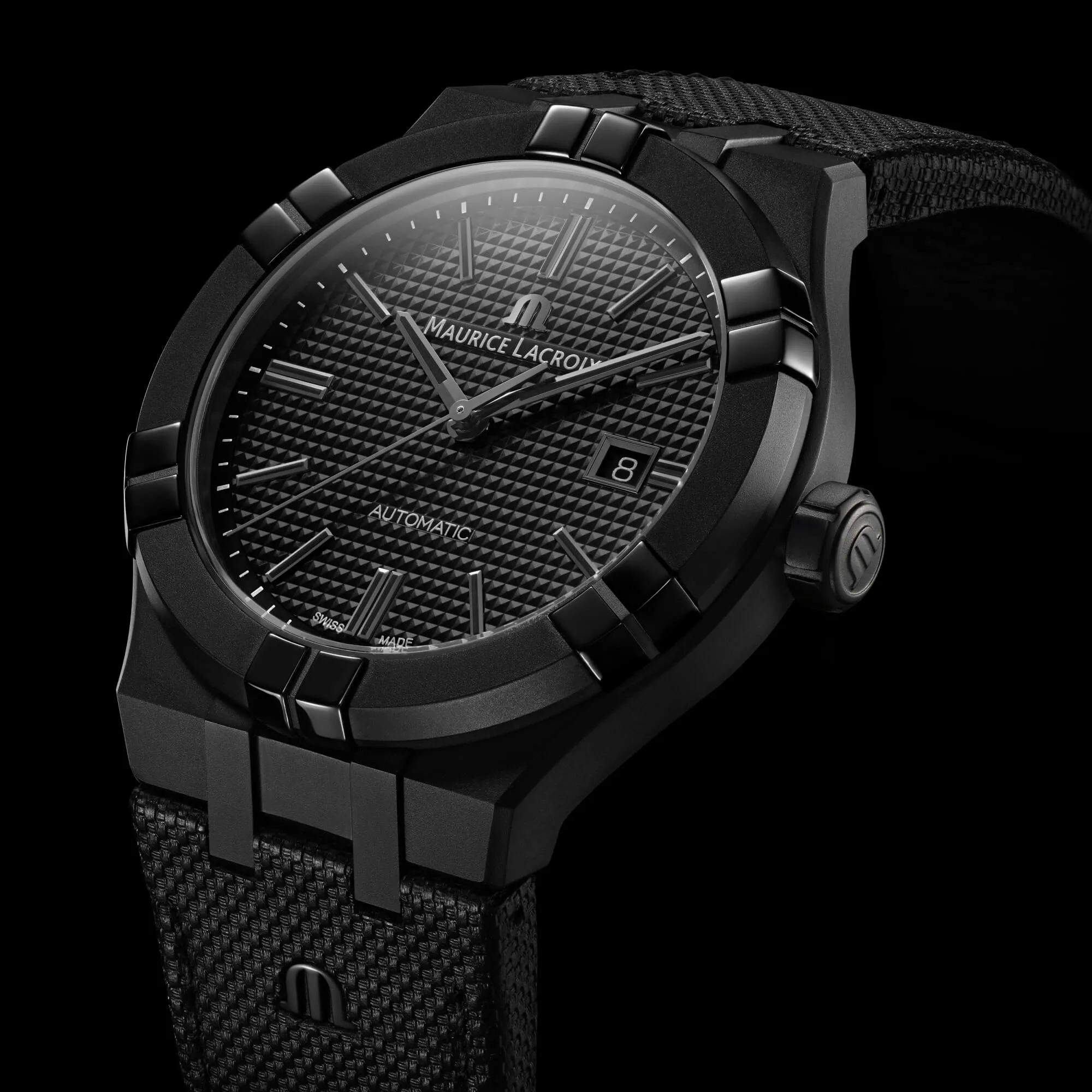 AI6008_PVB01_330_1_PR