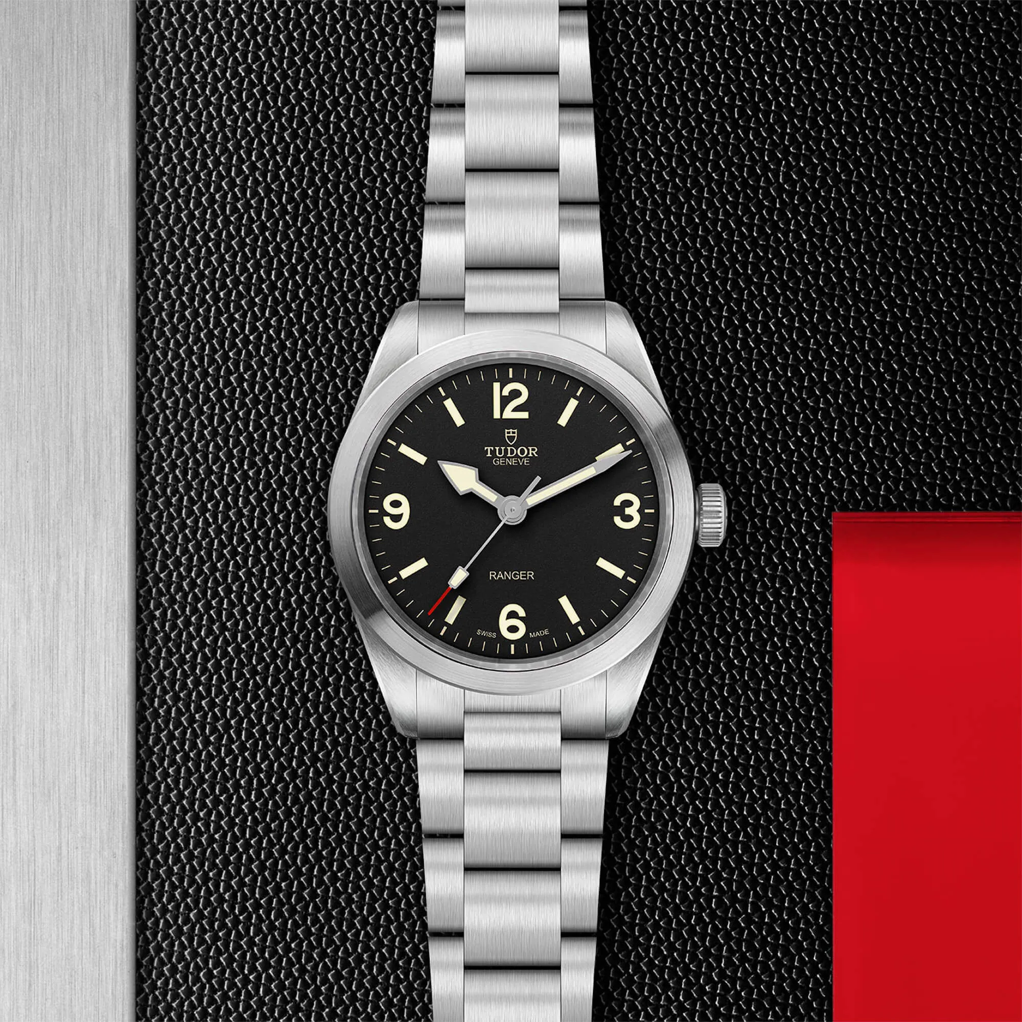 malalan-tudor-ranger-watch-M79950-0001-IMG2