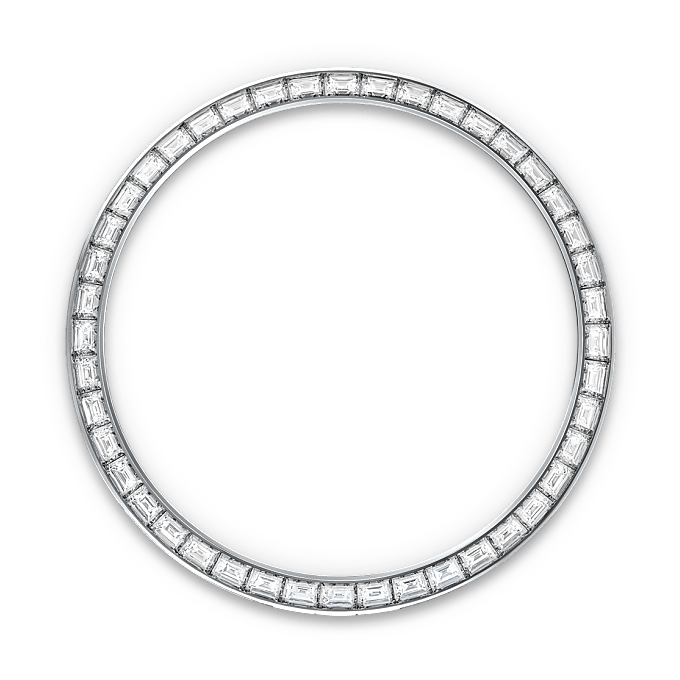 Prsten s ugrađenim dragim kamenjem