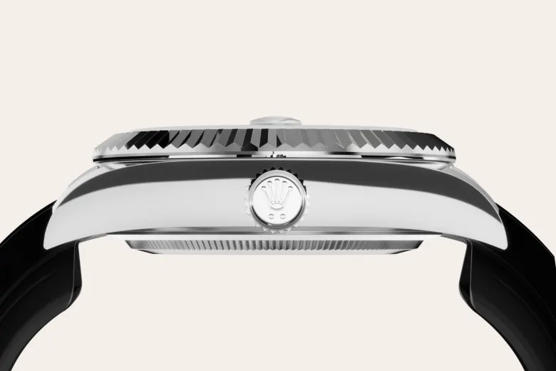 18-karatno bijelo zlato